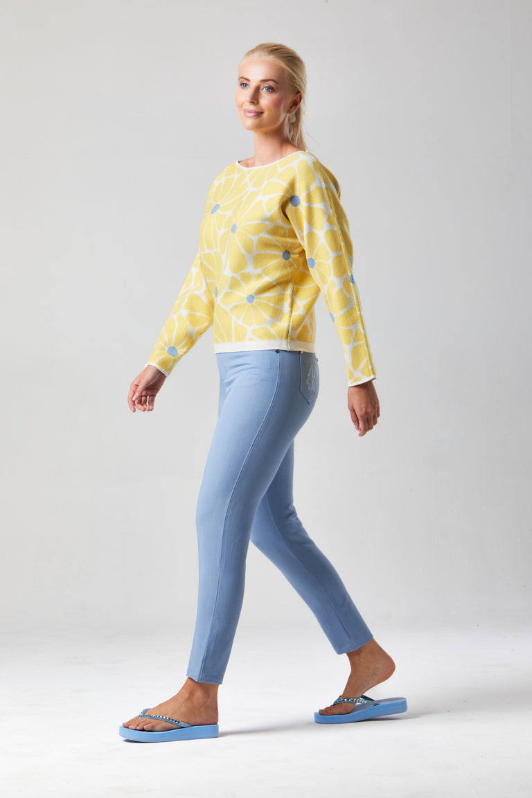 Daisy Pullover