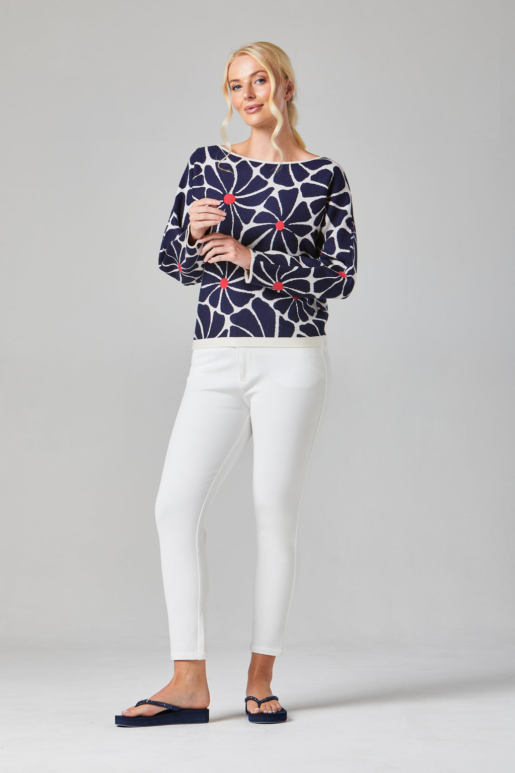 Daisy Pullover