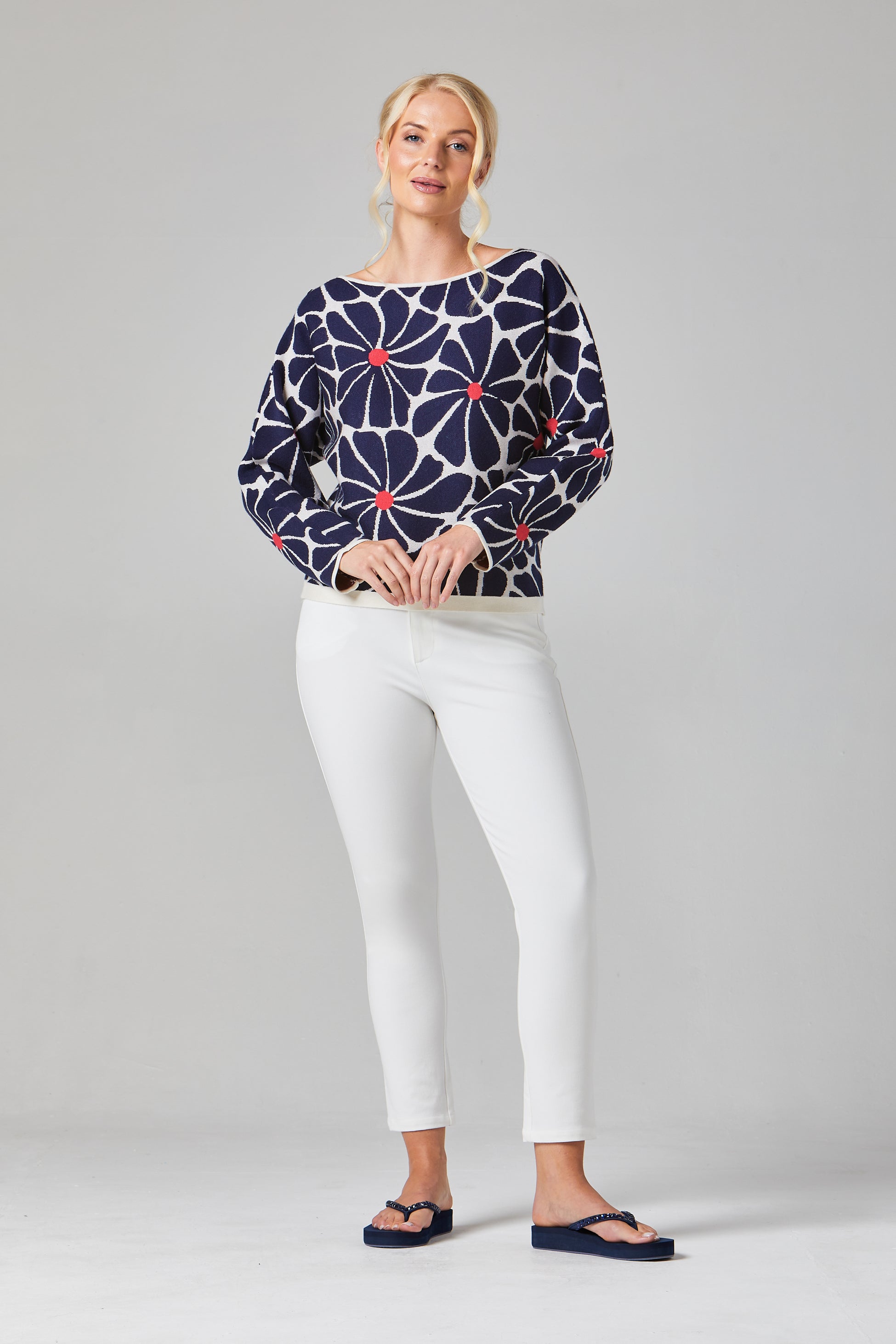 Daisy Pullover