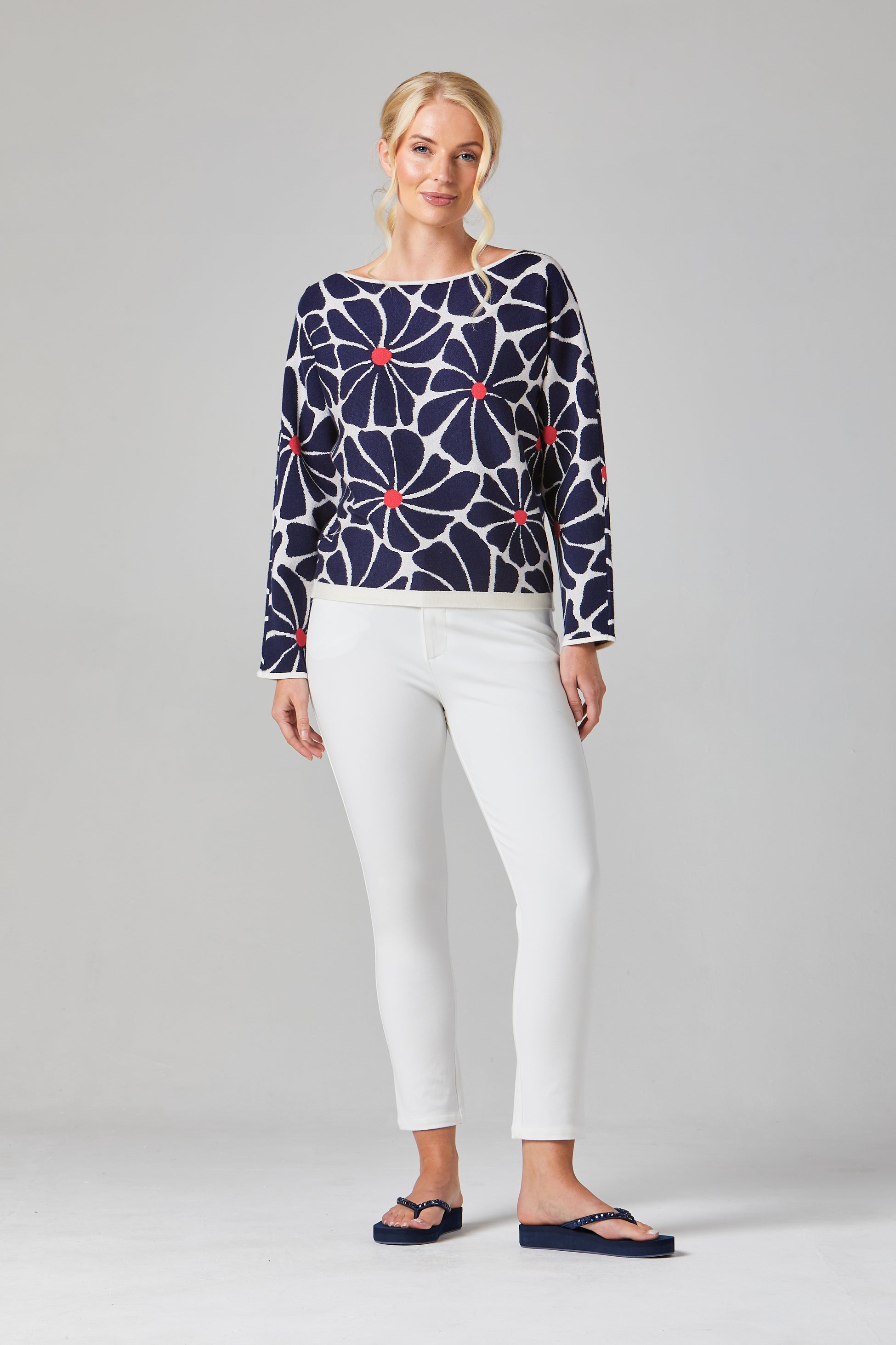 Daisy Pullover