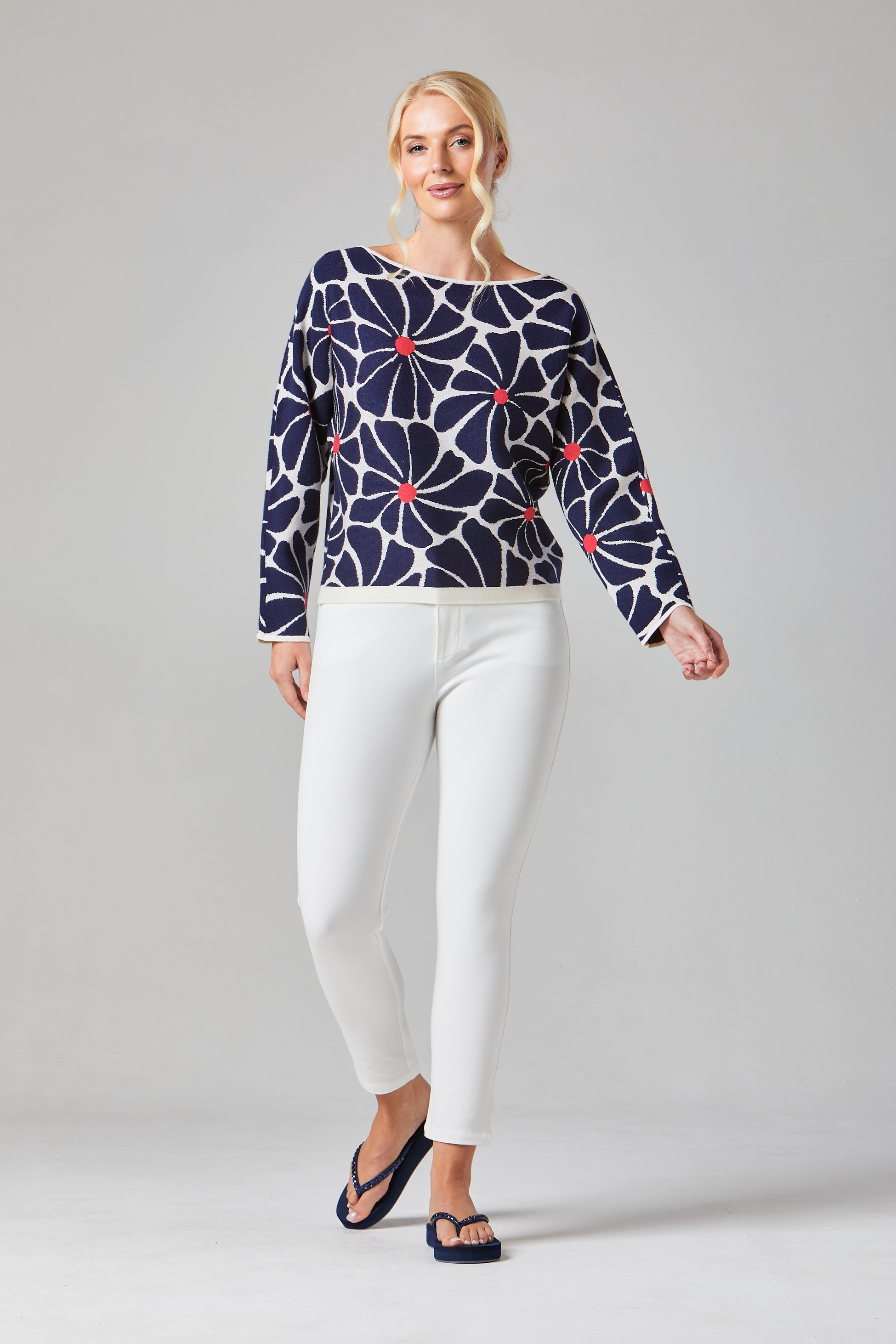 Daisy Pullover