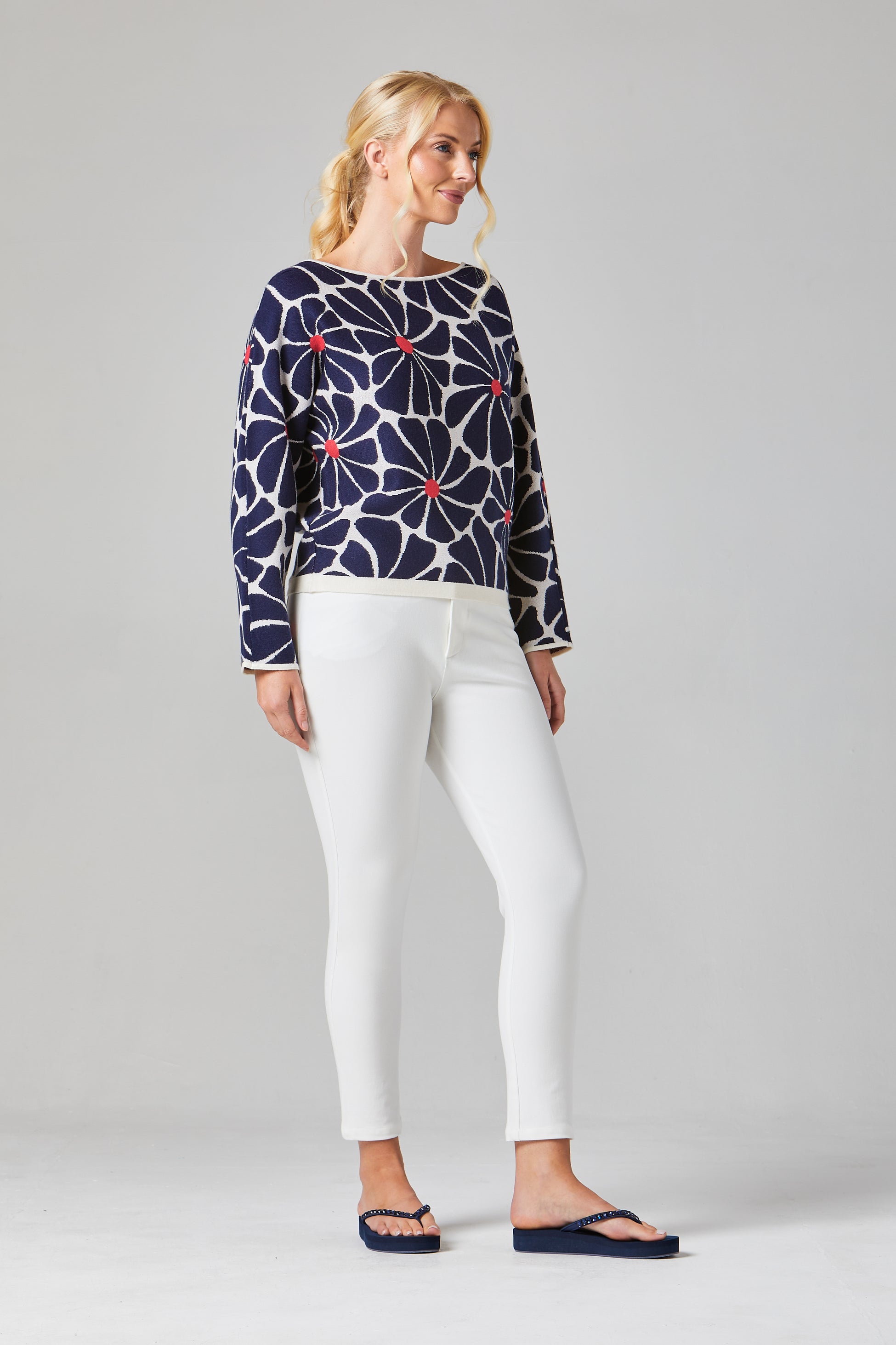 Daisy Pullover