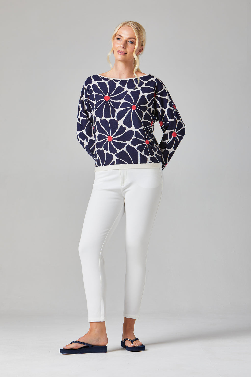 Daisy Pullover