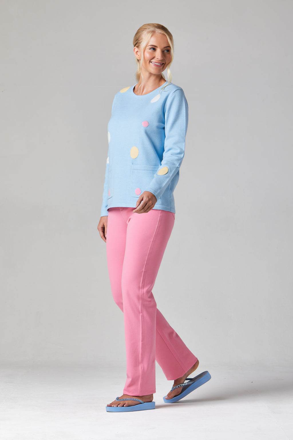 Nicola Pullover